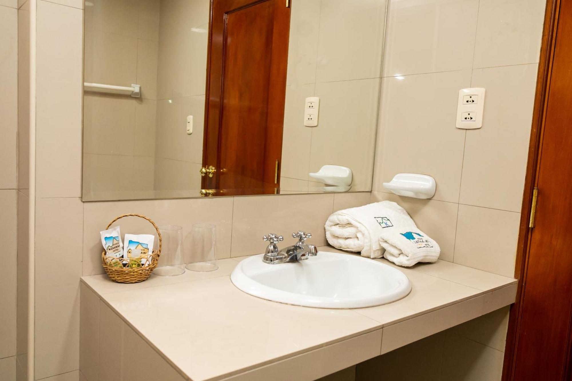 Kenamari Hotel Cuzco Esterno foto