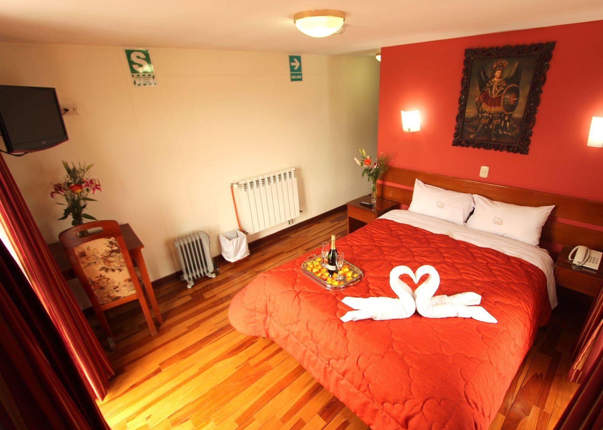 Kenamari Hotel Cuzco Esterno foto