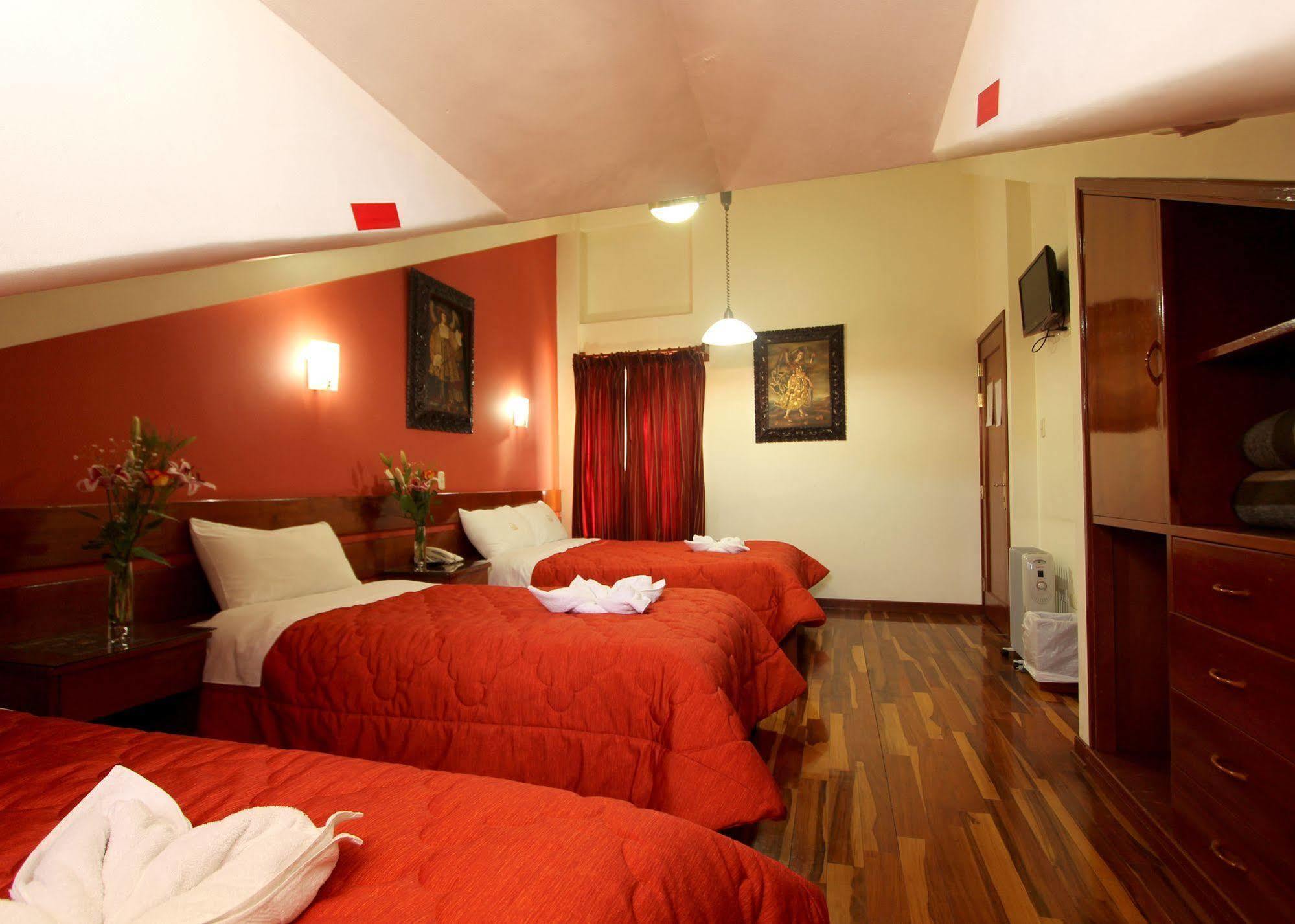 Kenamari Hotel Cuzco Esterno foto