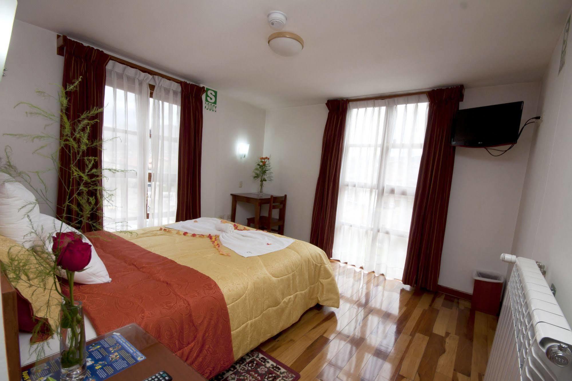 Kenamari Hotel Cuzco Esterno foto